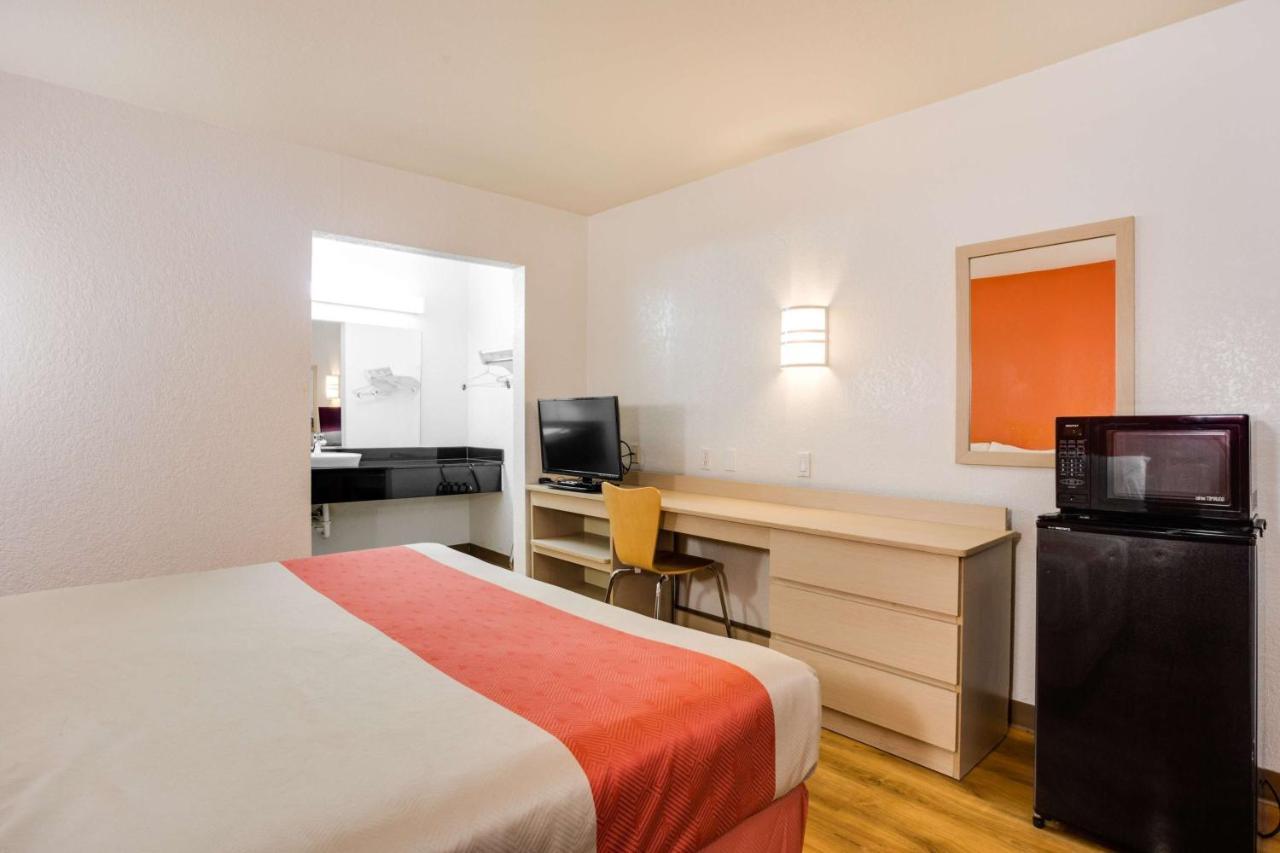 Motel 6-Fayetteville, AR Kültér fotó