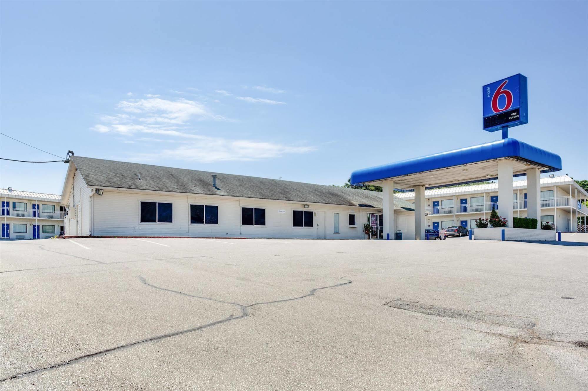 Motel 6-Fayetteville, AR Kültér fotó