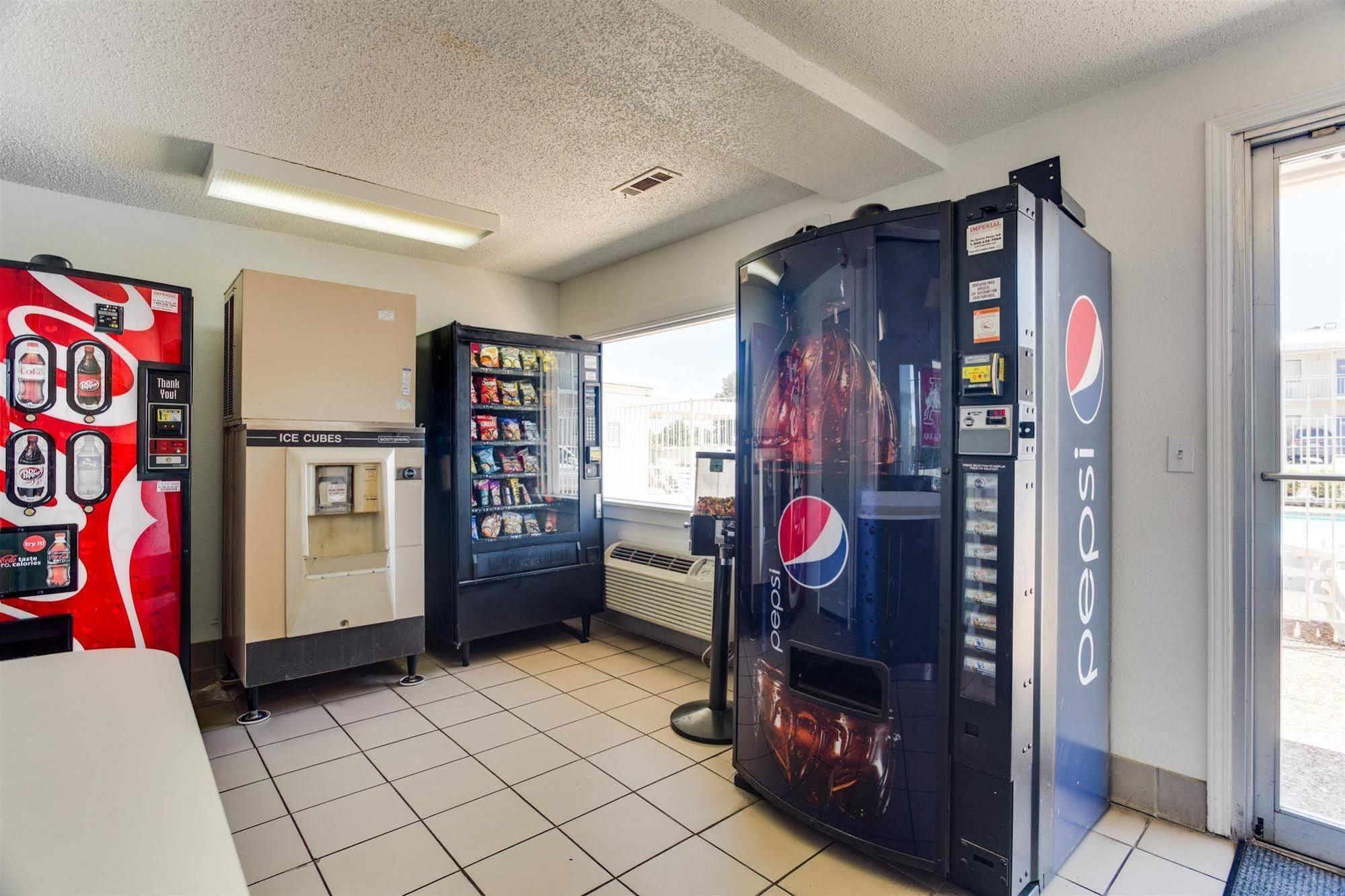 Motel 6-Fayetteville, AR Kültér fotó