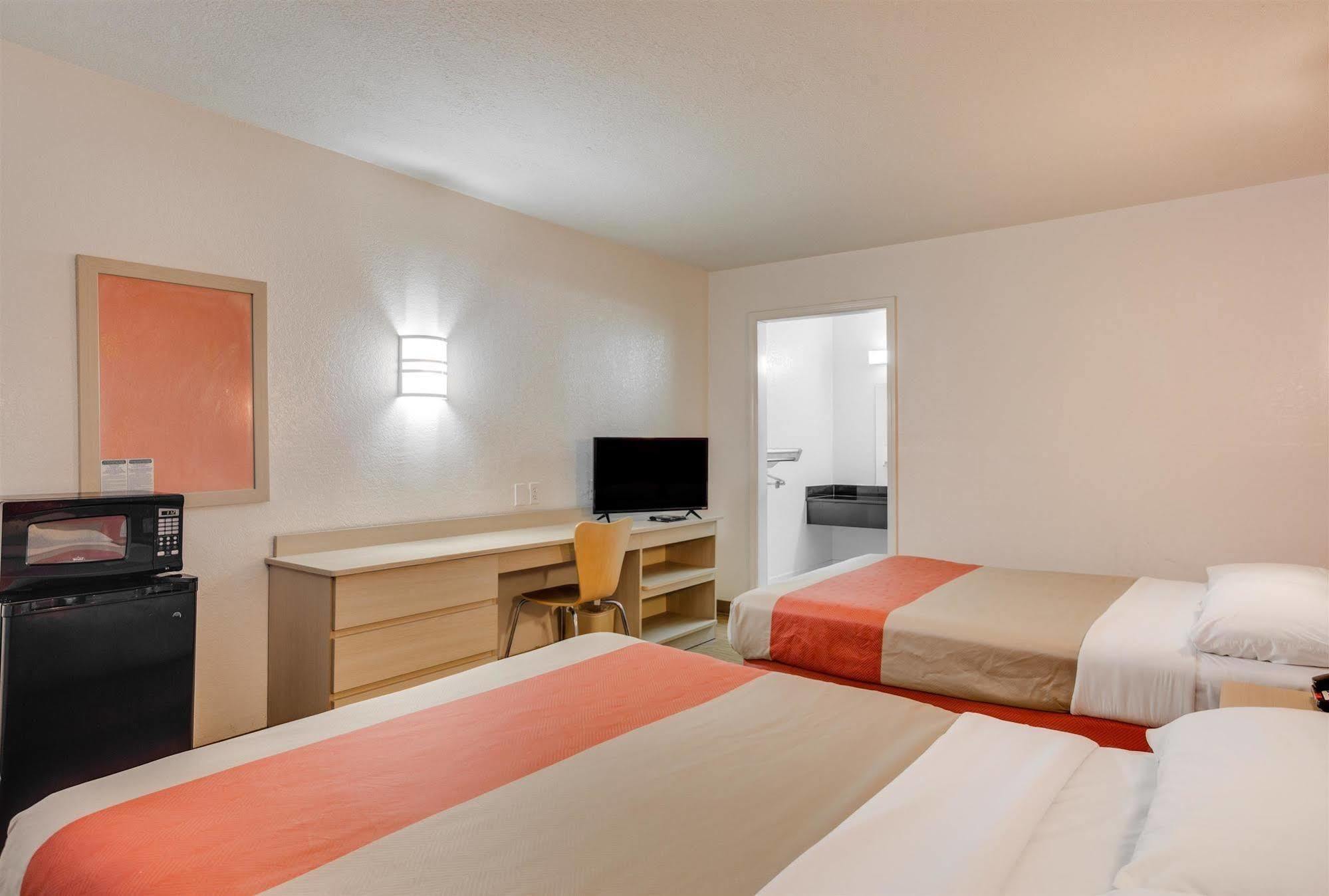 Motel 6-Fayetteville, AR Kültér fotó