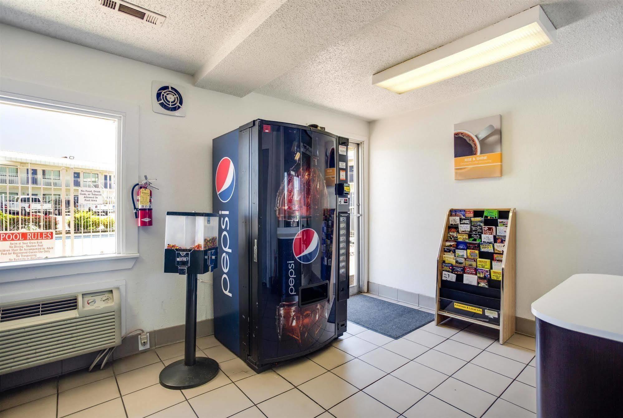 Motel 6-Fayetteville, AR Kültér fotó
