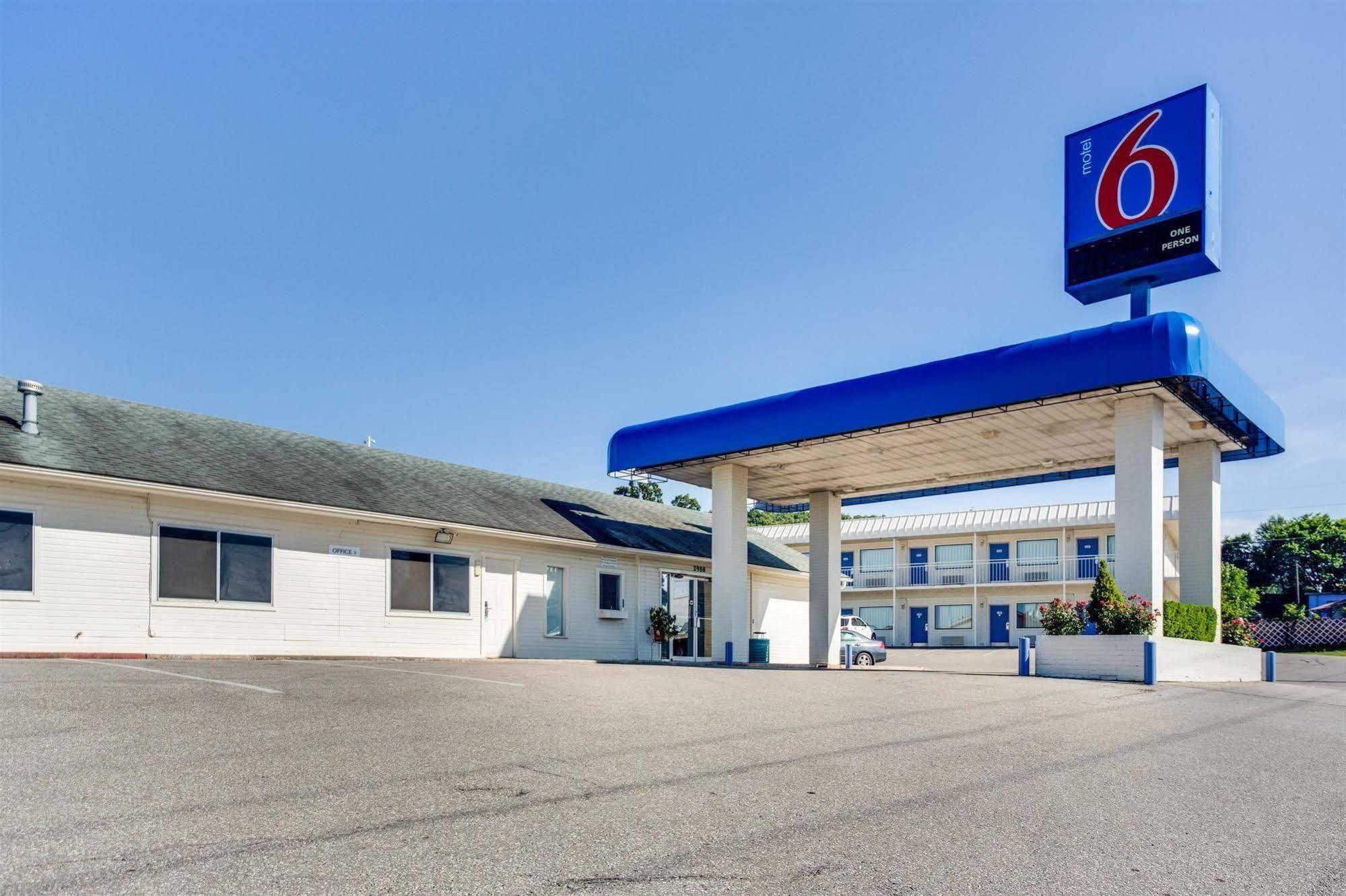 Motel 6-Fayetteville, AR Kültér fotó