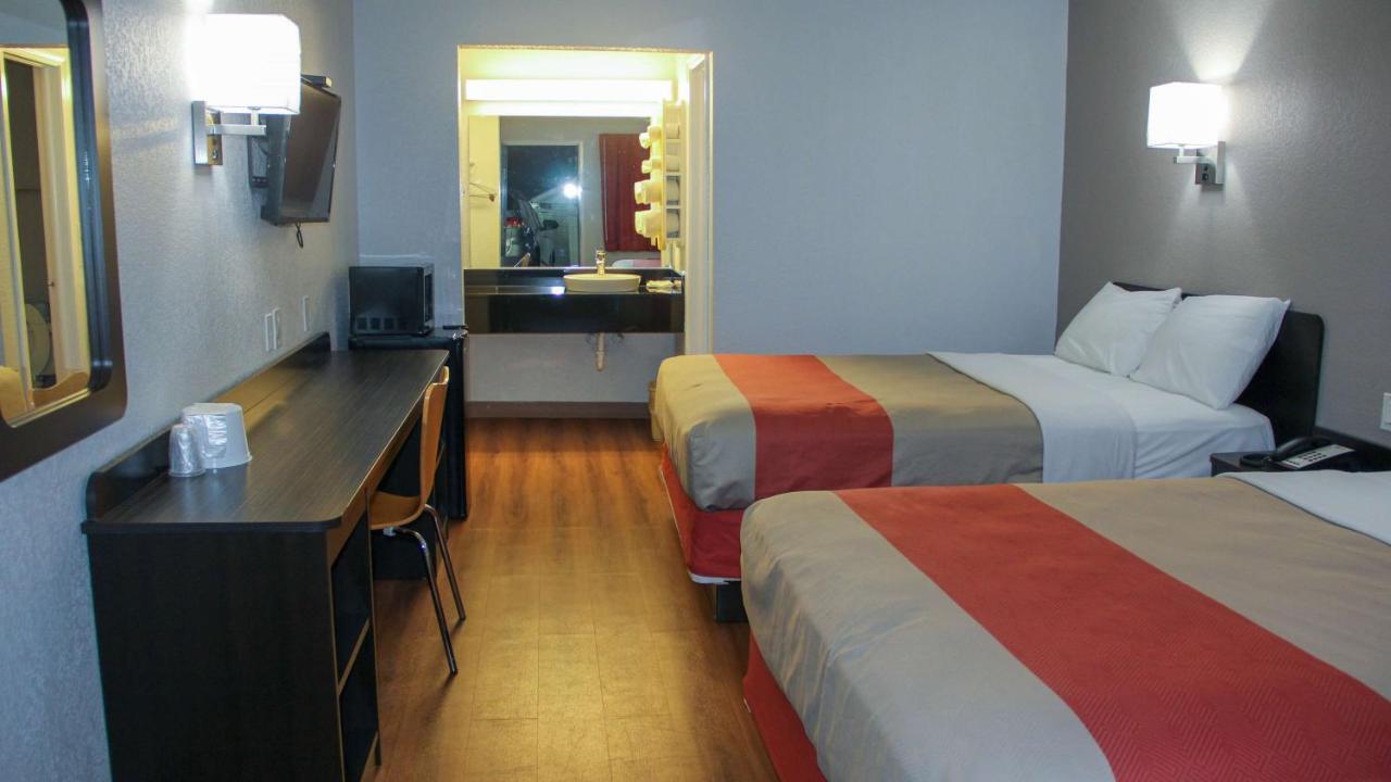 Motel 6-Fayetteville, AR Kültér fotó