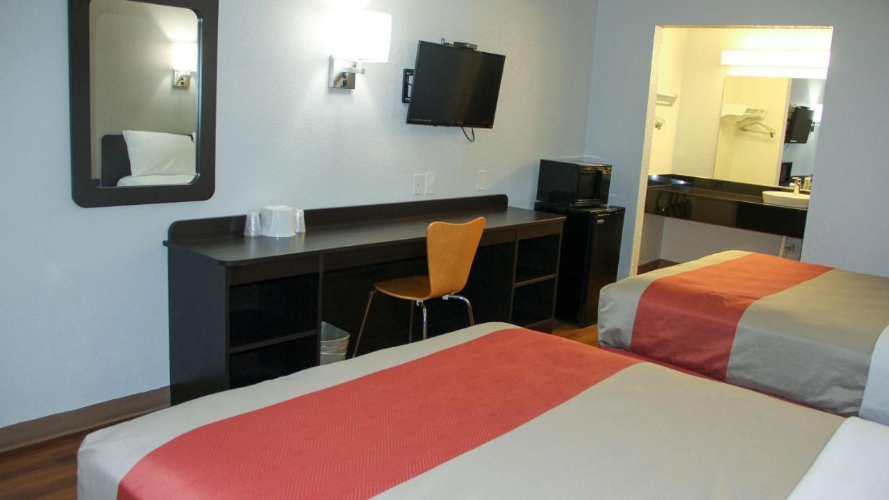 Motel 6-Fayetteville, AR Kültér fotó