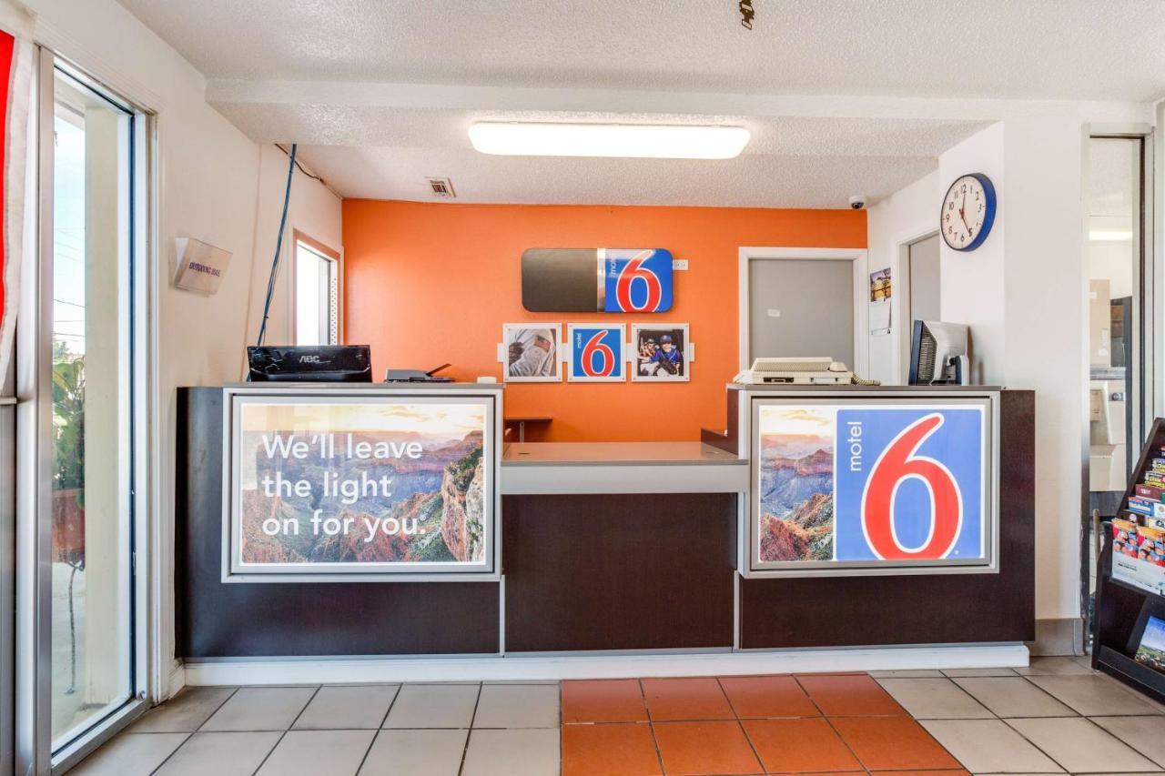 Motel 6-Fayetteville, AR Kültér fotó